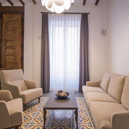 Casa Rabat (Adults Only) Hotel Huertas Bagian luar foto