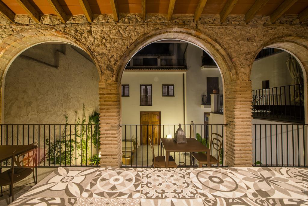Casa Rabat (Adults Only) Hotel Huertas Bagian luar foto